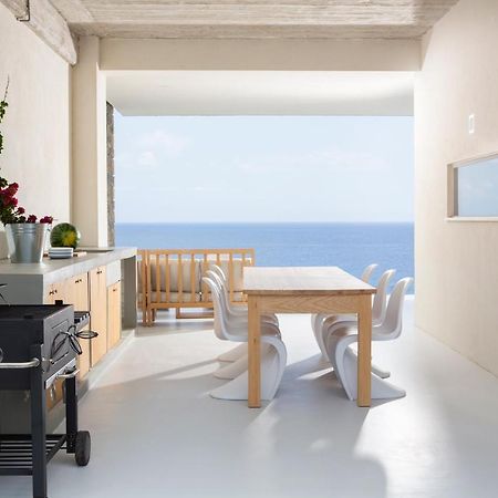 Kuro Beach House - Oceanfront Luxury & 25M Pool Achlia Exterior foto